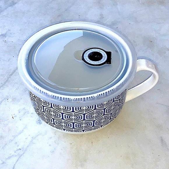 CIROA MUST HAVES MICROWAVE SOUP MUG BOWL NEW BLUE WHITE 5 INCH - Picture 6 of 10